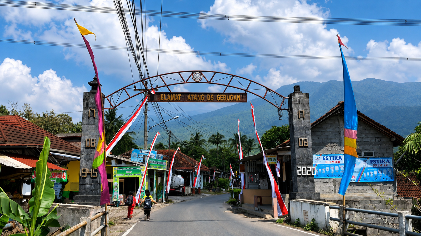 Gerbang masuk Desa Gebugan